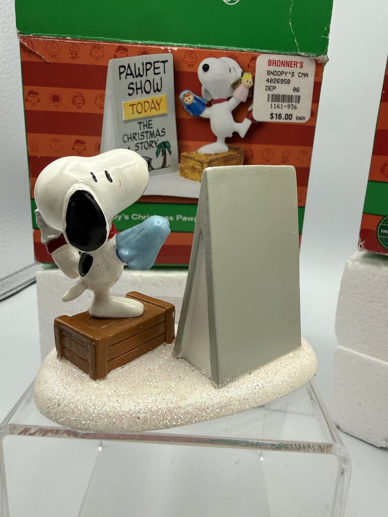 Department 56 Peanuts Pageant & Snoopy’s Christmas Pawpet Show Figurines /rw