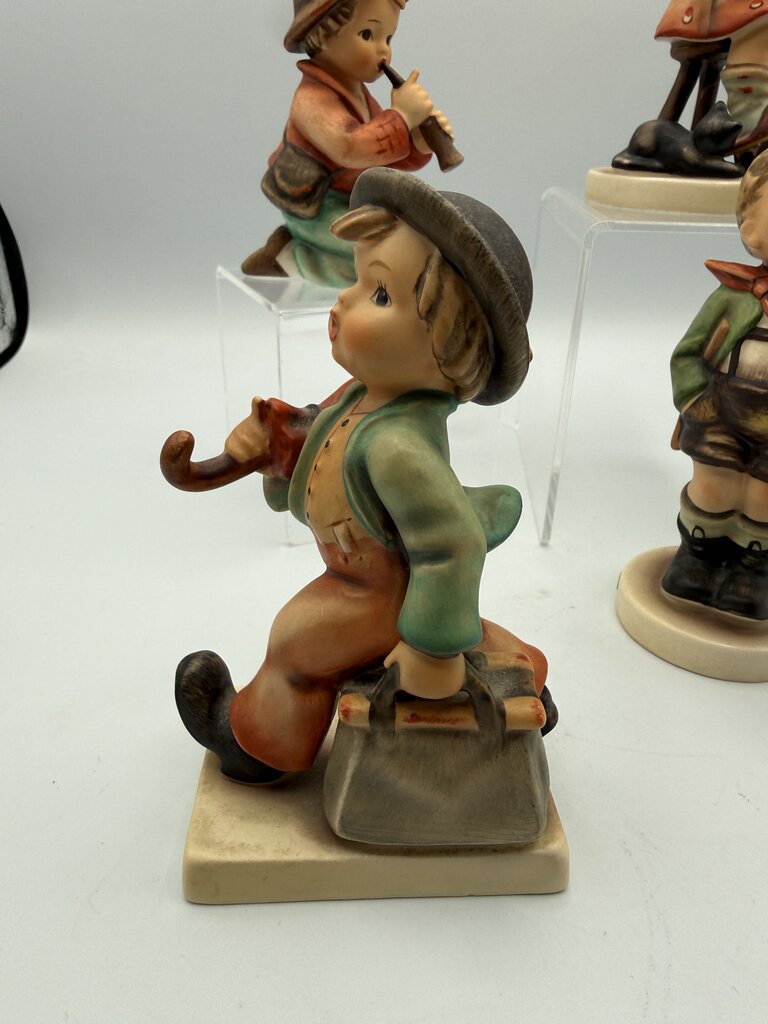 Charming Set of 4 Vintage Hummel Figurines Little Boys, Little Girl /ro