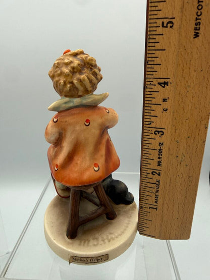 Charming Set of 4 Vintage Hummel Figurines Little Boys, Little Girl /ro