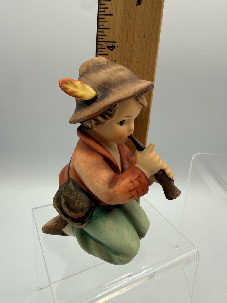 Charming Set of 4 Vintage Hummel Figurines Little Boys, Little Girl /ro