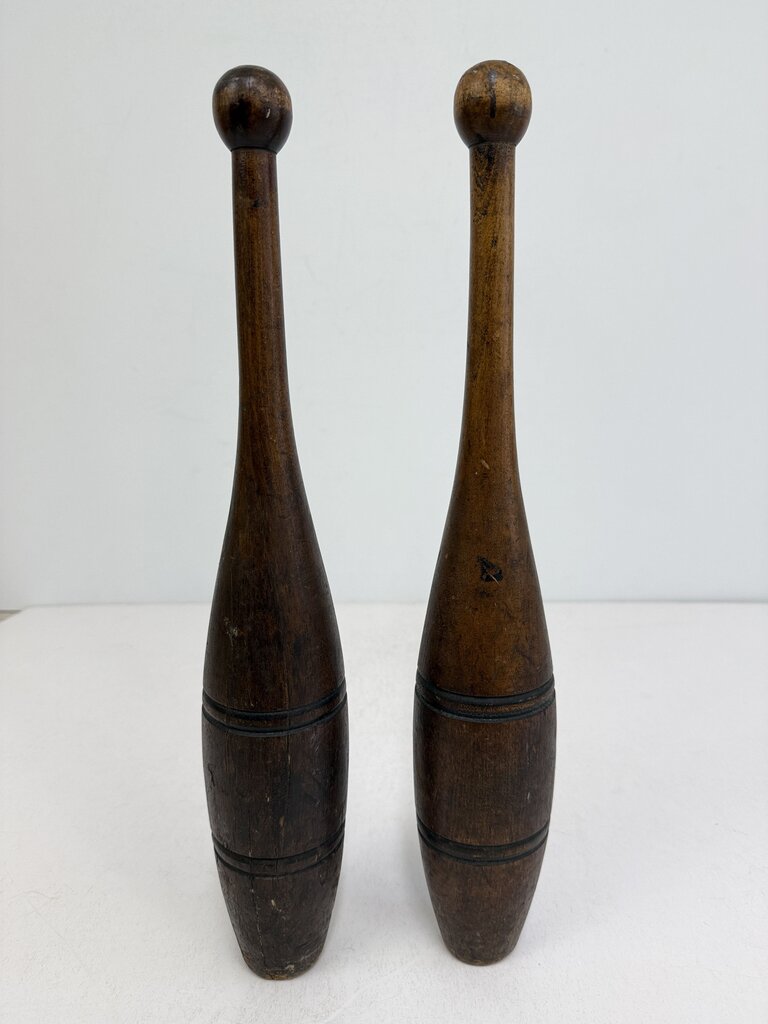 Vintage Two Wood Circus Juggler’s Bowling Pins 18.5” Tall /rw