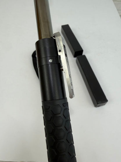 Expandable Baton with Sheath & Storage Box /ro