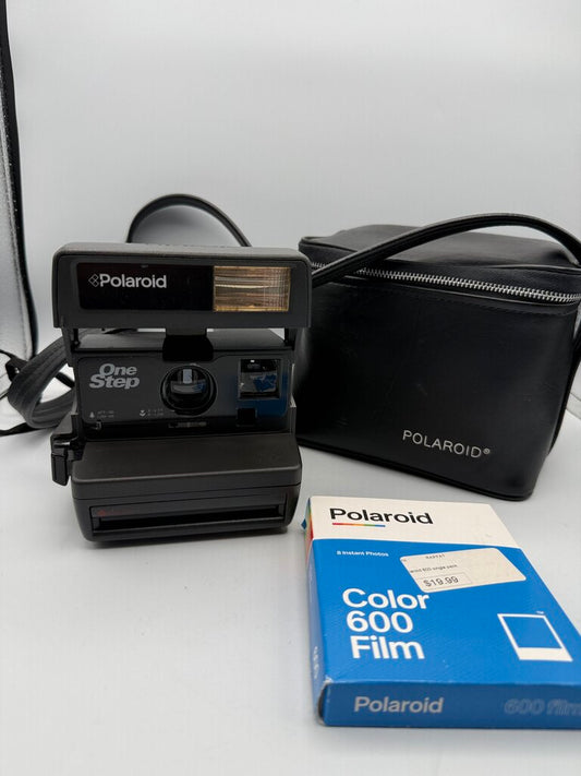 Polaroid One Step Auto Focus Camera w/ Film & Bag /ro