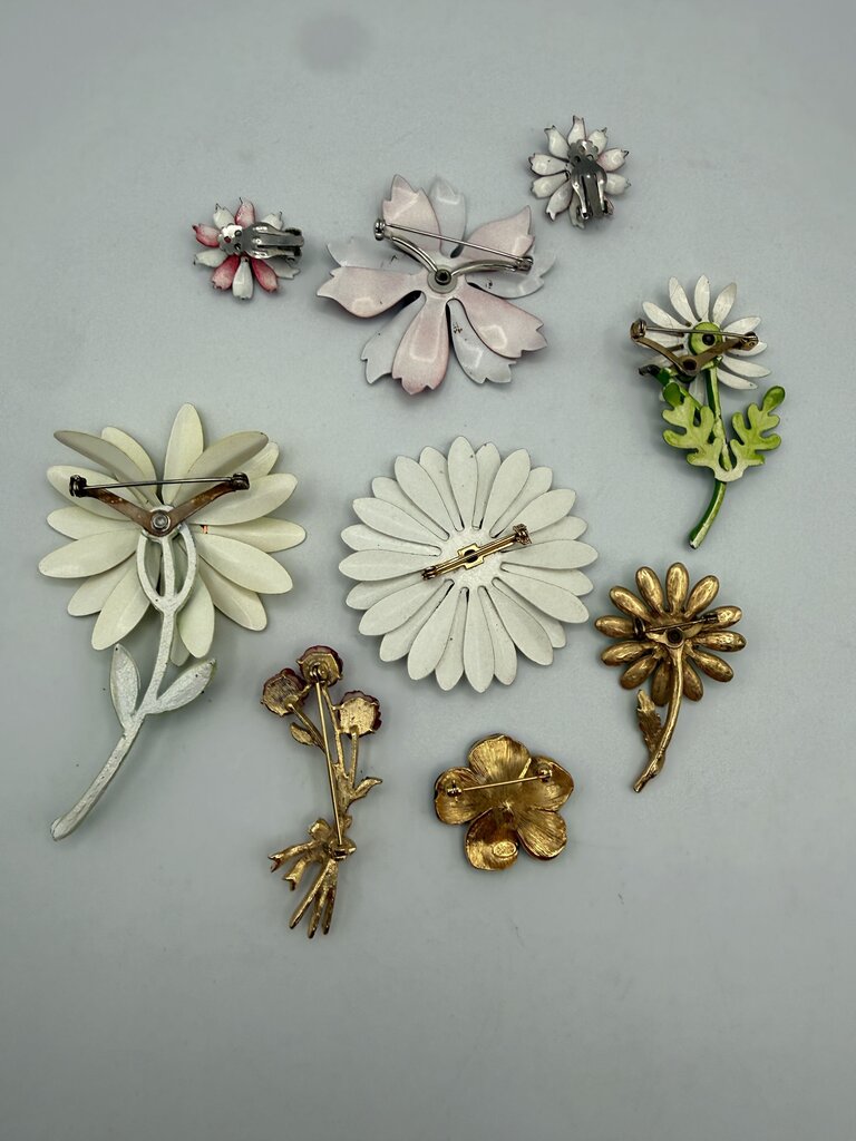 VTG Lot of 7 Enamel on Metal Floral Pins/Brooch /ro