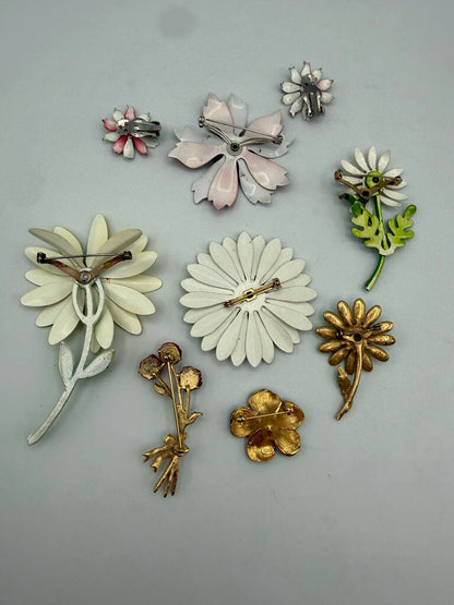 VTG Lot of 7 Enamel on Metal Floral Pins/Brooch /ro