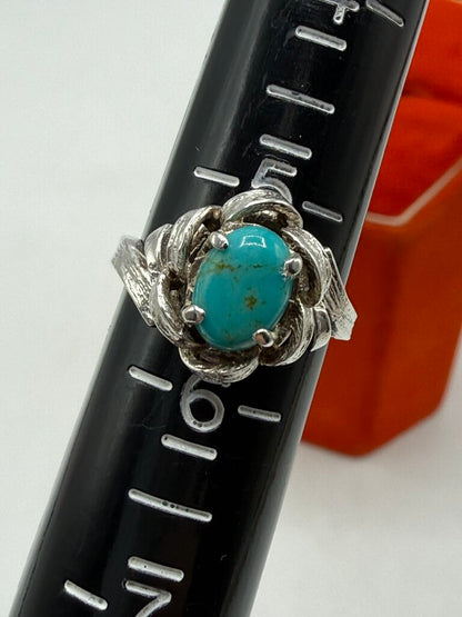 Vtg Sterling Silver Ring with Turquoise Stone Size 5.5 /ro