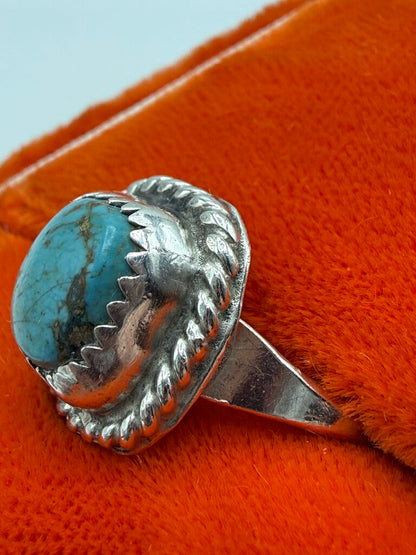 VTG Sterling Silver Ring with Turquoise Stone size 6 /ro
