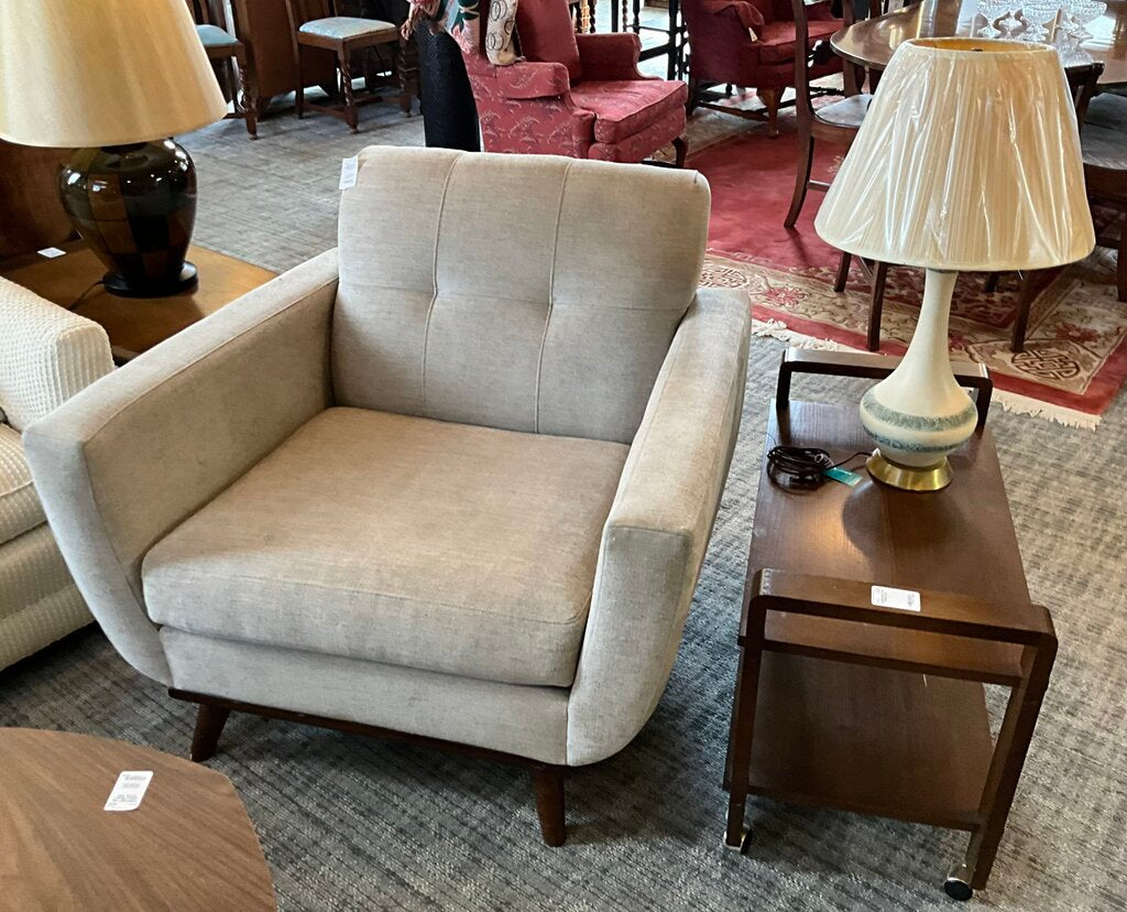 Modern Arm Chair W/Ottoman