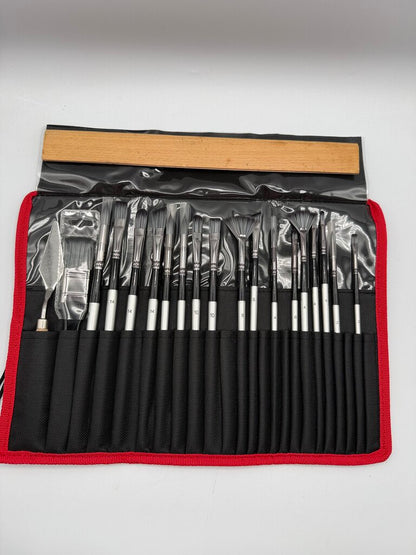Artist Paint Brush Set of 19 pcs w/Carrying Case /roh