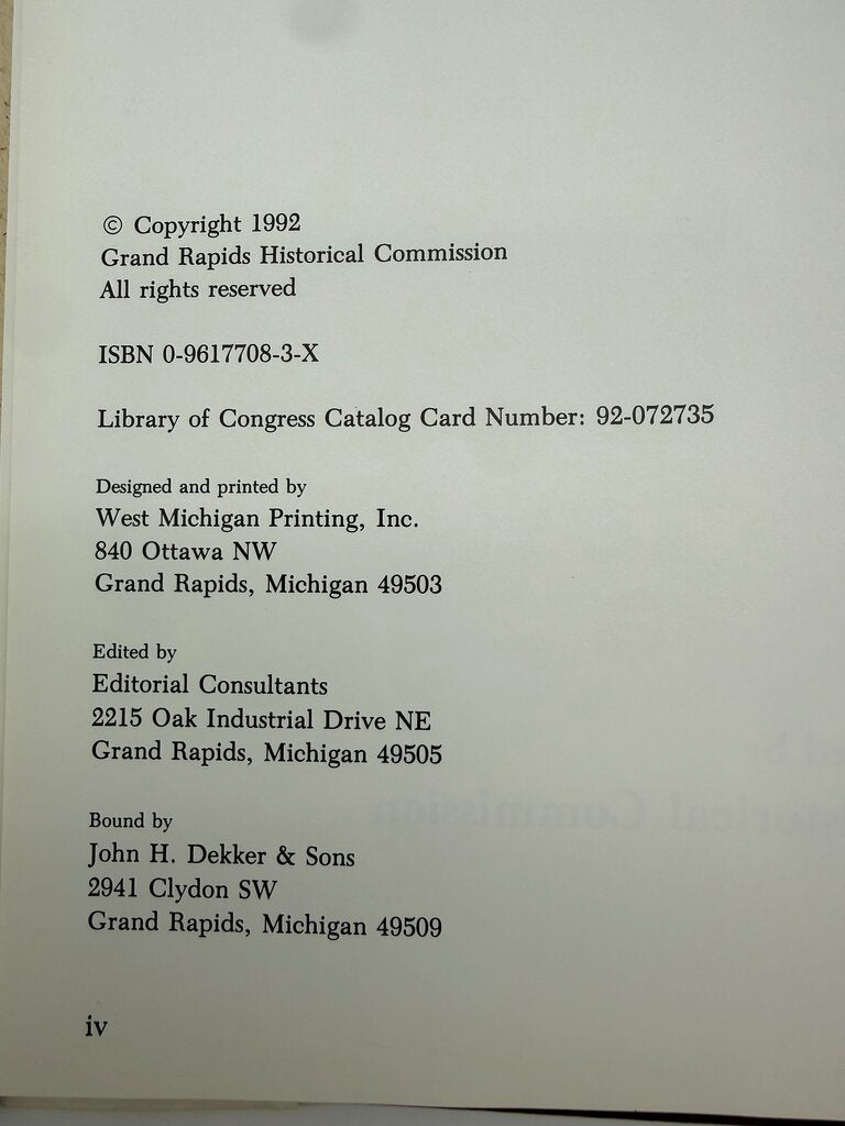 A Grand Rapids Sampler by Gordon L. Olson 1992 HC /ro