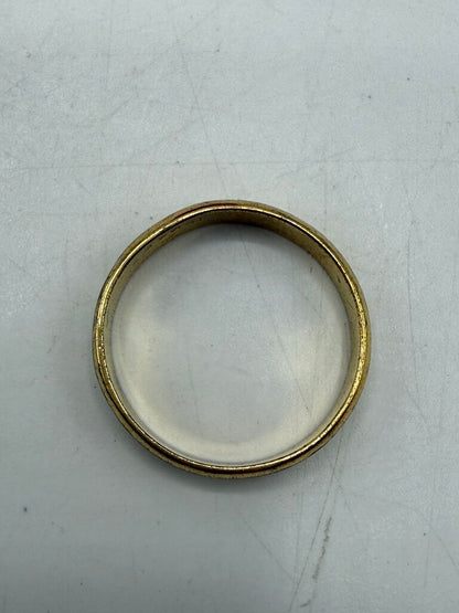 Vintage 18KT Gold Electroplated Band/Ring size 6” /ro