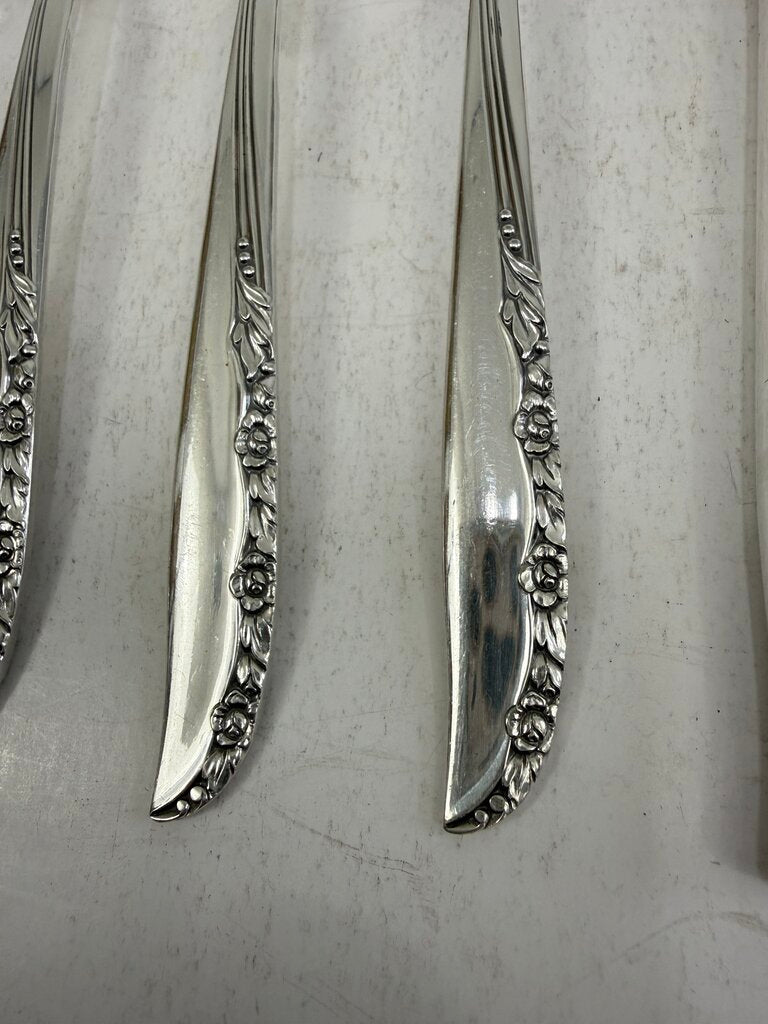 Oneida WM Rogers SilverPlate Flatware Brittany Rose 47 PCs./ro
