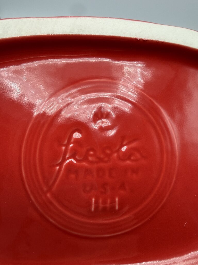 Fiesta Scarlet Red 2 Quart Disc Water/Juice Pitcher /rb