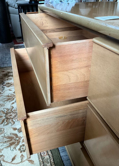 Credenza