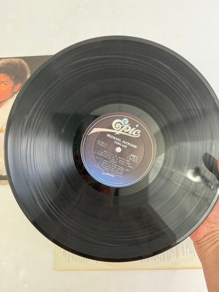 1982 Michael Jackson Thriller Vinyl Record Album /ro