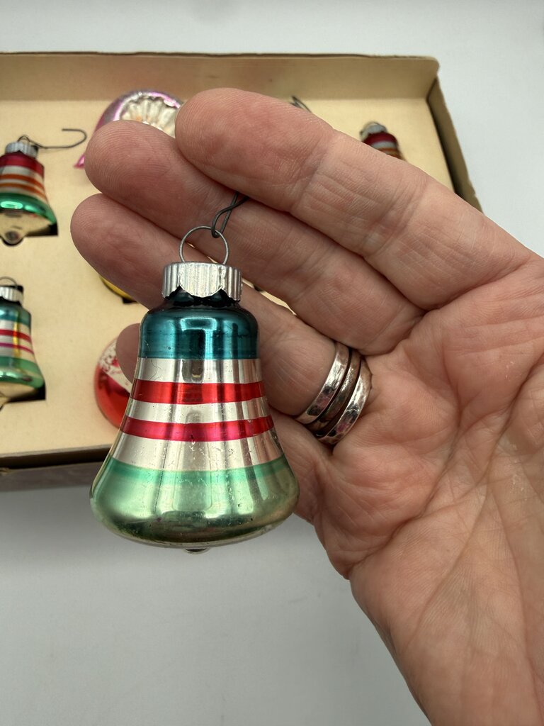 Vintage Set of 10 Glass Ornaments Shiny Brite & Blown Glass in Box /rw