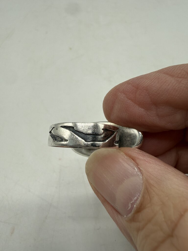 Rare Horizontal Sterling Silver Setting Black Stone Ring size 7 /ro