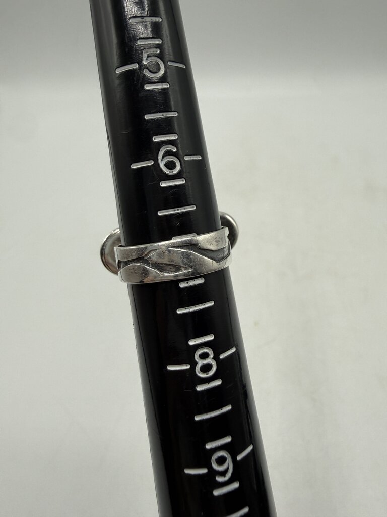 Rare Horizontal Sterling Silver Setting Black Stone Ring size 7 /ro