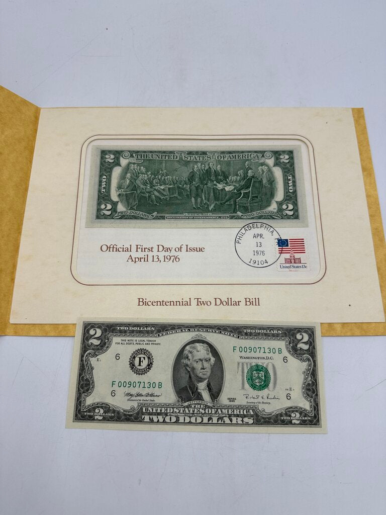 Bicentennial First Day Of Issue Jefferson Commemorative Two Dollar Bill /ro