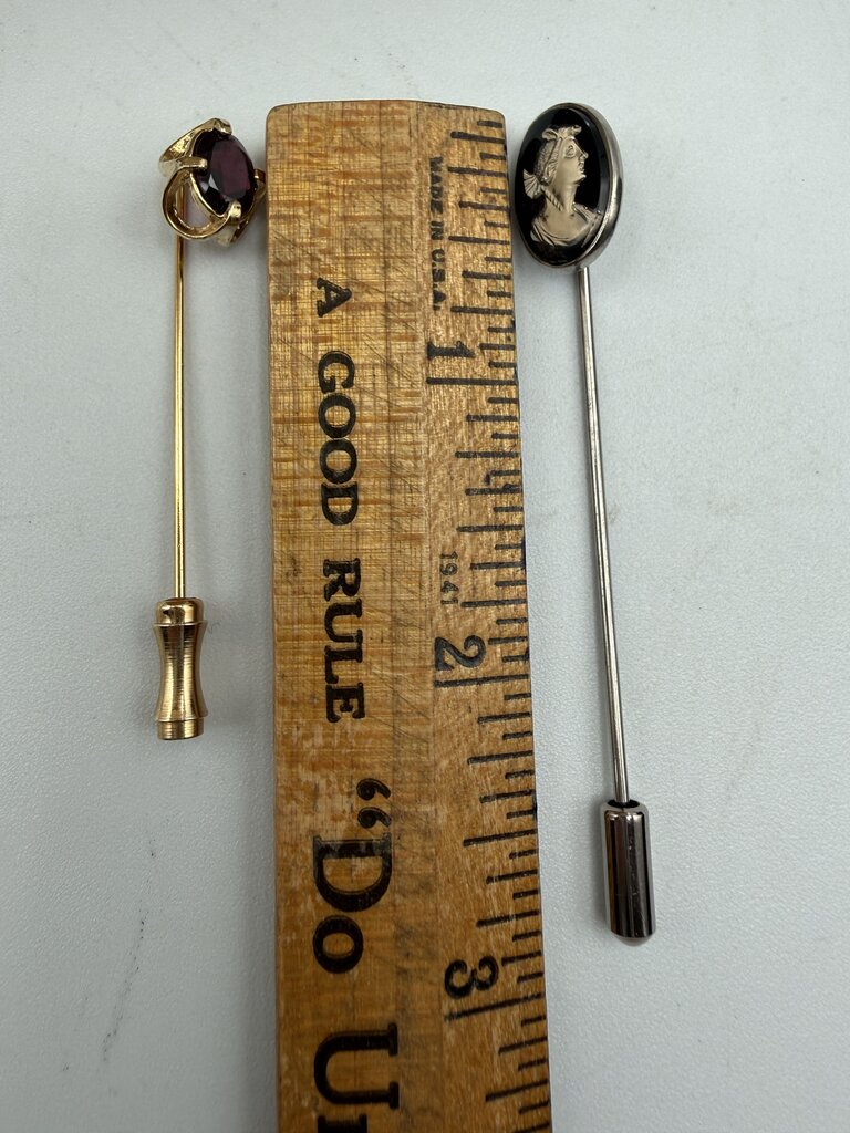 Lot of 7 Vintage Stick Pins Gold Tone /ro