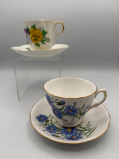 VTG set of 2 Fine Bone China Tea Cup & Saucer Made In England /roh