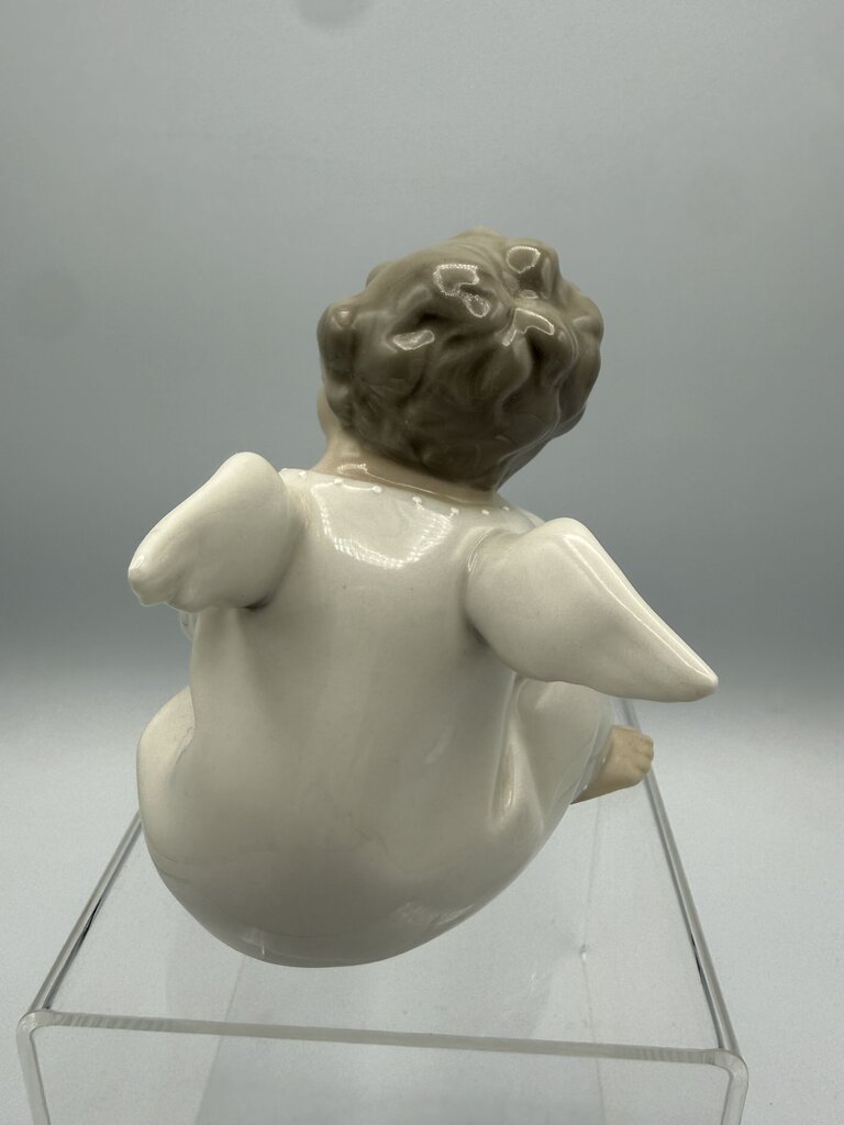 Vintage Lladro Porcelain Figurine “Thinking Angel” #4539 /ro