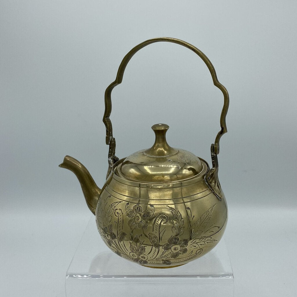 Brass Tea Pot with Etched Floral Pattern /bh