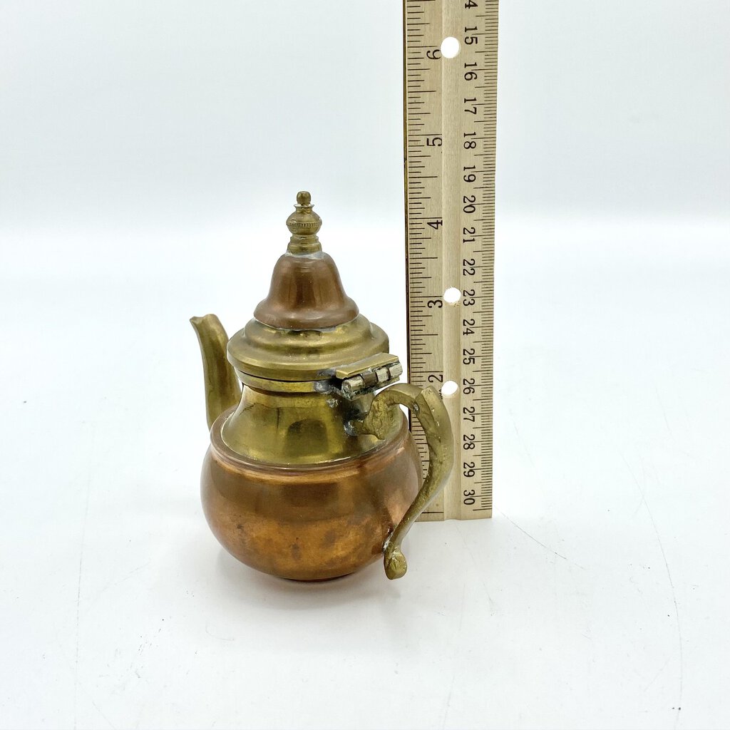 Small Vintage Copper Cruet /bh