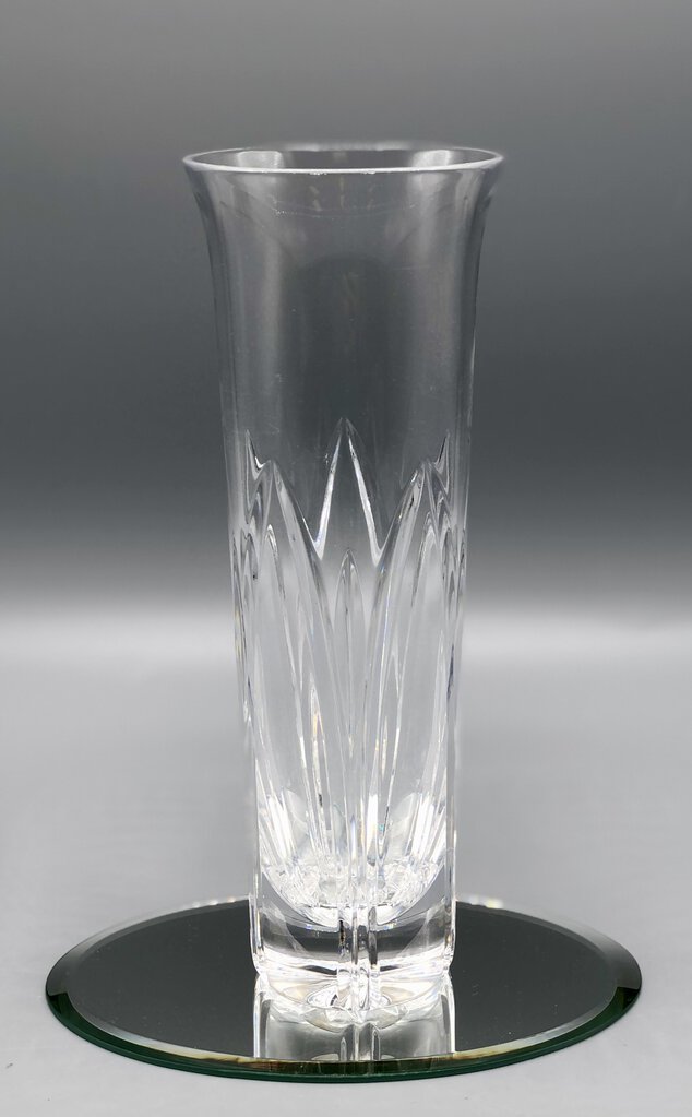 ATLANTIS “December” Crystal Vase /b