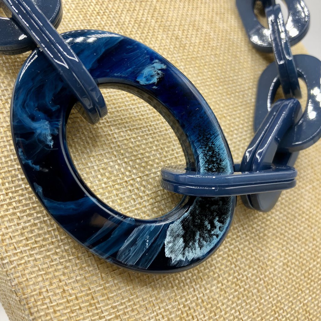 Rush by Denis & Charles Chunky Lucite Ocean Blue Necklace /b