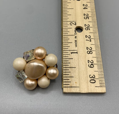 Lot of Vintage Pearl-style Clip-on Earrings /hg