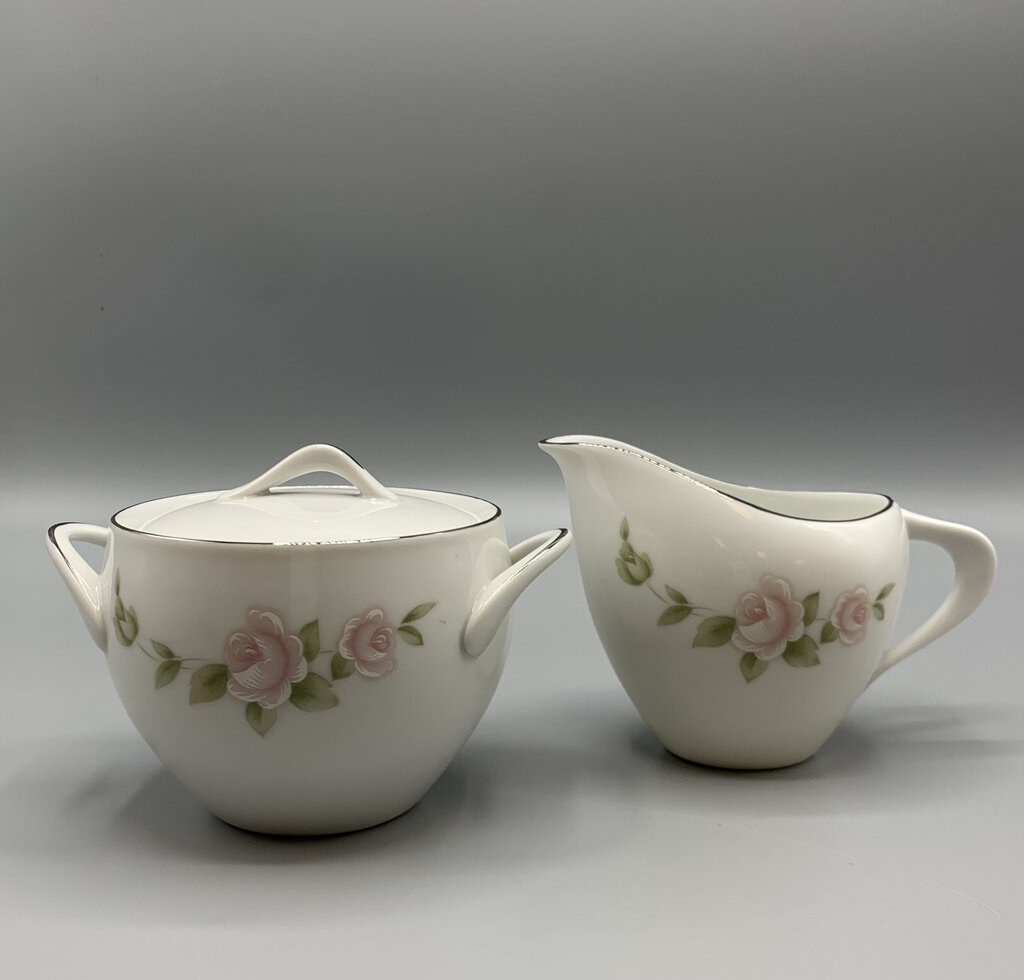 Mid-Century Style House “Tudor Rose” Sugar Bowl and Creamer Set /hg