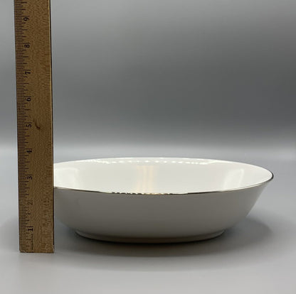 Mid-Century Style House “Tudor Rose” Oval Serving Bowl /hg