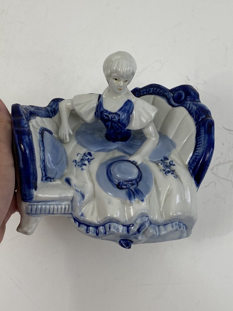 Victorian Lady on a Settee Porcelain Blue & White Figurine 7”x5”x6” /r