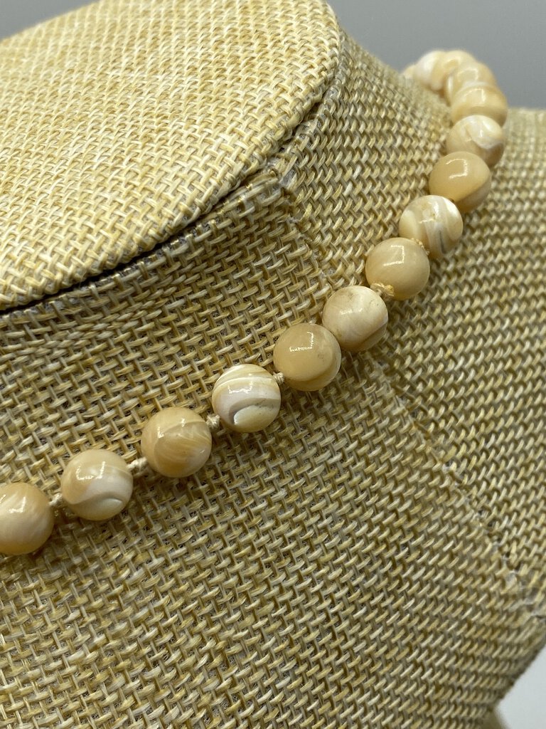 Beige Toned Stone Graduated Bead Necklace w/Abalone Bead Pendant /r