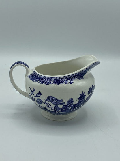 Johnson Brothers Willow Blue Creamer Pitcher Made in England /r