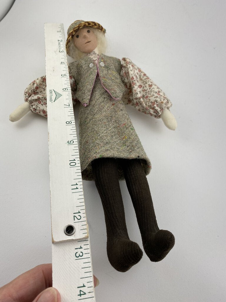 Handmade Cloth Woman 13” Doll w/Hand Sewn Clothes /r