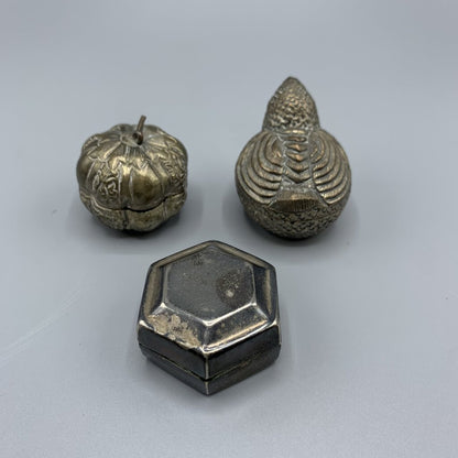 Set of 3 Vintage Metal Pillboxes, Trinket Boxes /hg