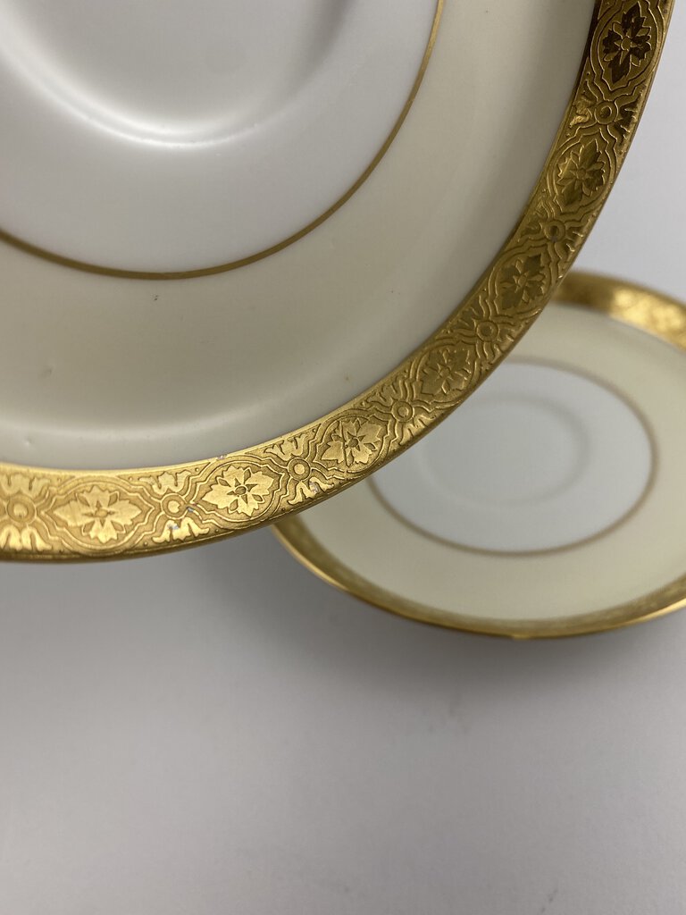 Minton Tiffany & Co. New York Made in England Gold Encrusted 5” Saucers set of 2 /r