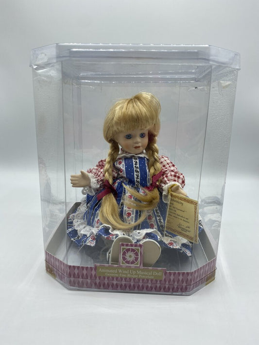 Vintage Soft Expressions Animated Wind Up Musical Doll play’s Edelweiss in Box /r