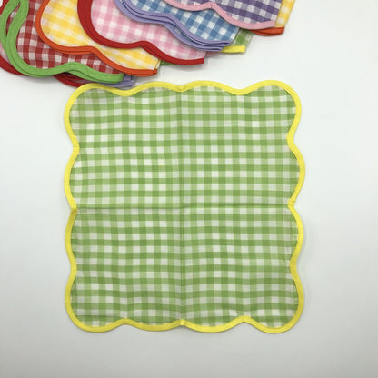 Vintage Set of 12 Scallop Edge Gingham Napkins /b