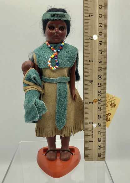 Vintage Carlson Mescalero Apache Princess Doll /b