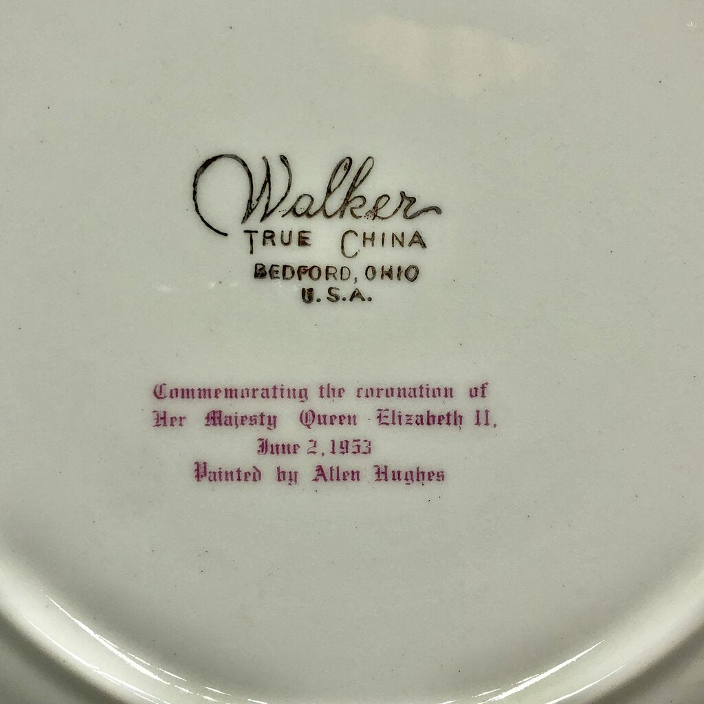 1953 Queen Elizabeth II Commemorative Coronation Plate Walker True China /b