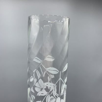 Vintage Optic Rib Floral Etched Vase /hg