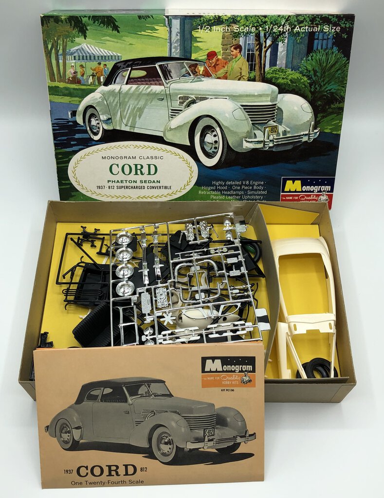 Monogram 1937 Cord Phaeton Sedan Model Kit 1/24th Scale MIB /b