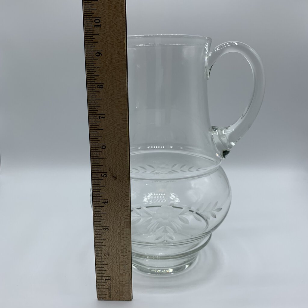 Vintage Etched Glass Flower and Laurel Pitcher /hg