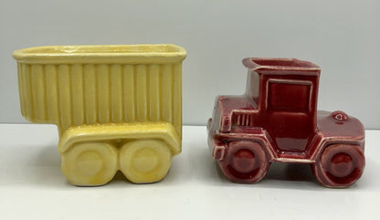 Vintage Shawnee Pottery Truck & Trailer Planter /b