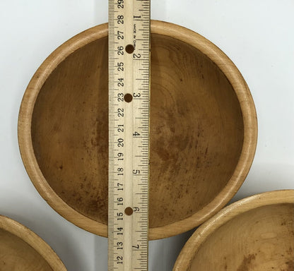 Vintage Set of 3 Munising Wood Bowls /b