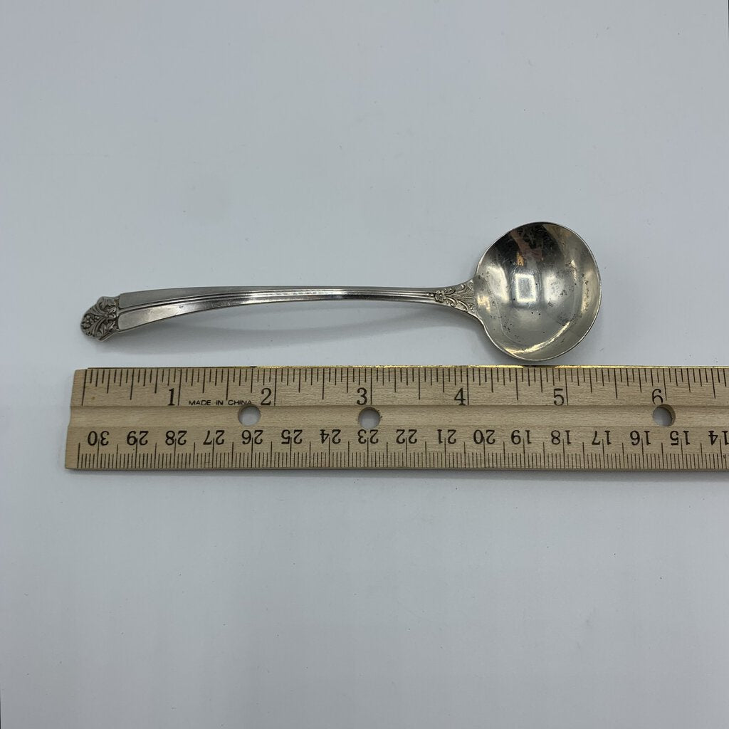 Vintage Wolfenden Sterling Solid Piece Sauce/Cream Ladle /hg