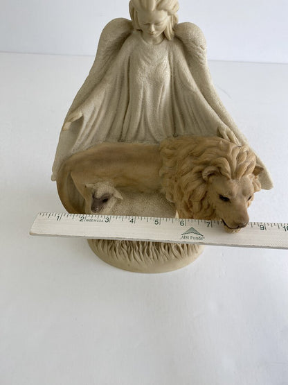 Angel Collection Figurine “Angel, Lion & Lamb” United Design Company /rb